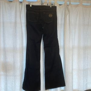 Gucci Dark Blue Jeans size 42 is size 10 in the US